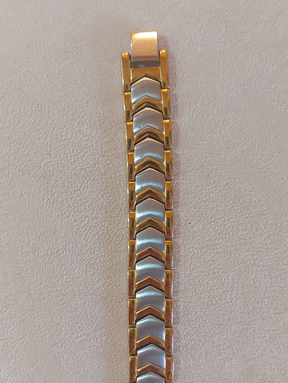 Two-Tone Gold and Silver Chevron Link Bracelet - Women Jewelry